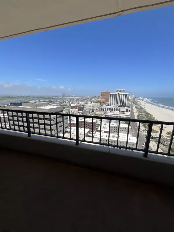 Atlantic City, NJ 08401,3851 Boardwalk #2407