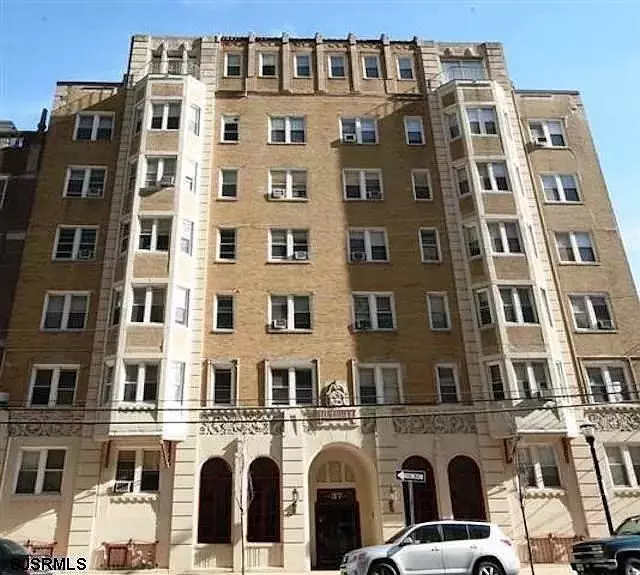 Atlantic City, NJ 08401,37 S Iowa Ave APT 2A #2A