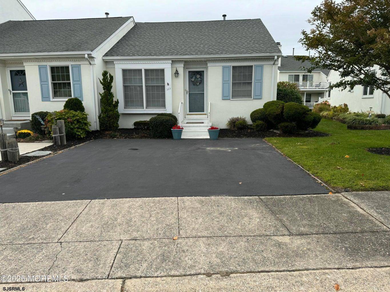 323 Arbegast Dr Dr, Brigantine, NJ 08203