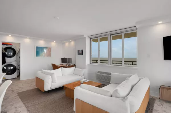 Margate, NJ 08402,9600 Atlantic #715