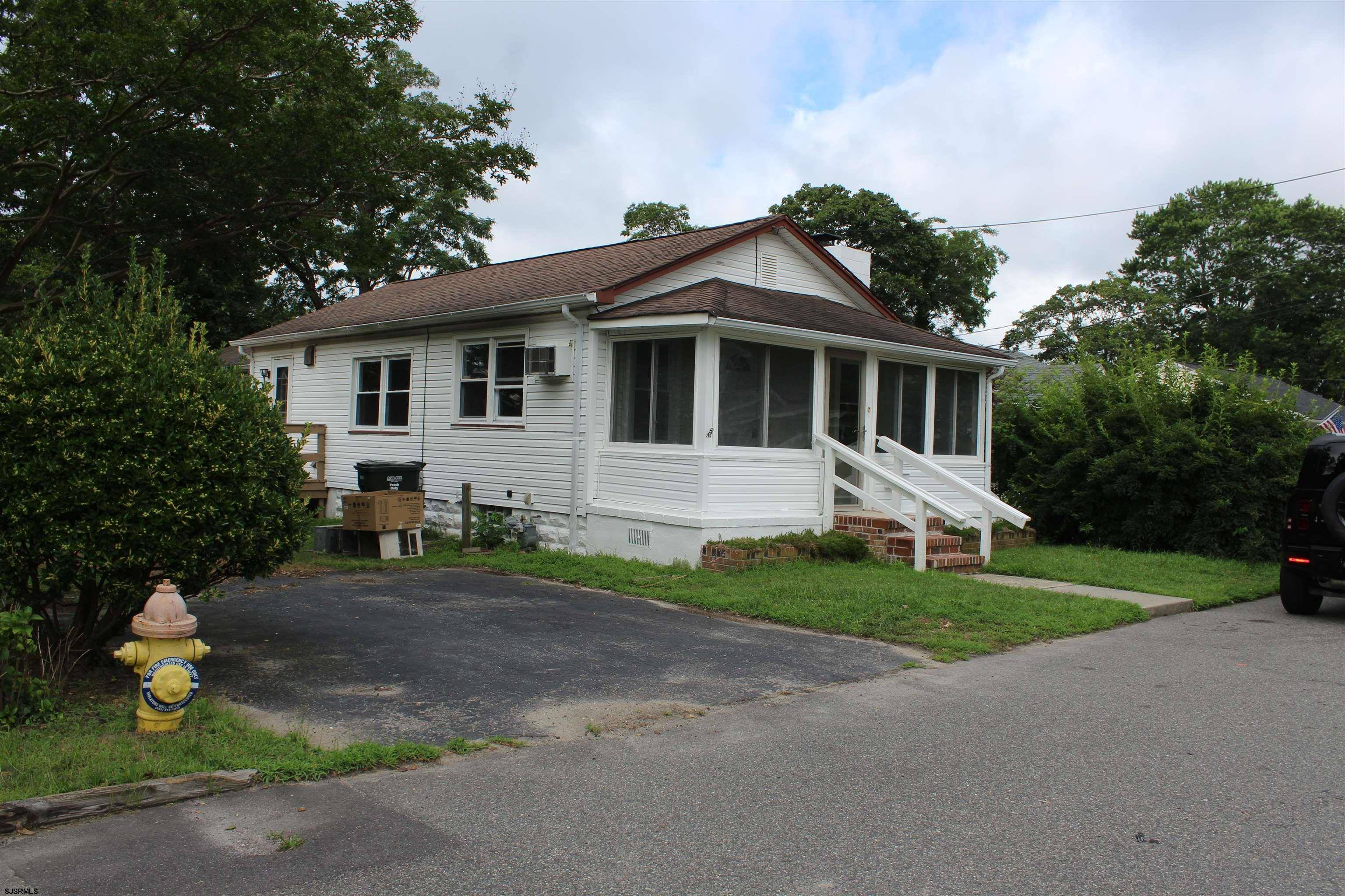 522 Spruce Ave, Northfield, NJ 08225
