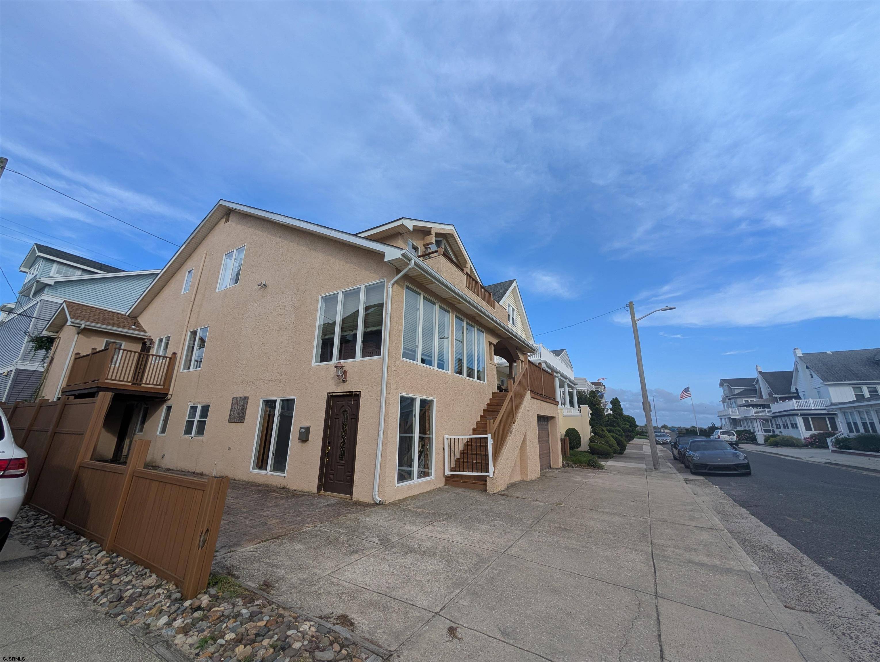 Ventnor, NJ 08406,105 S Stratford Ave Ave