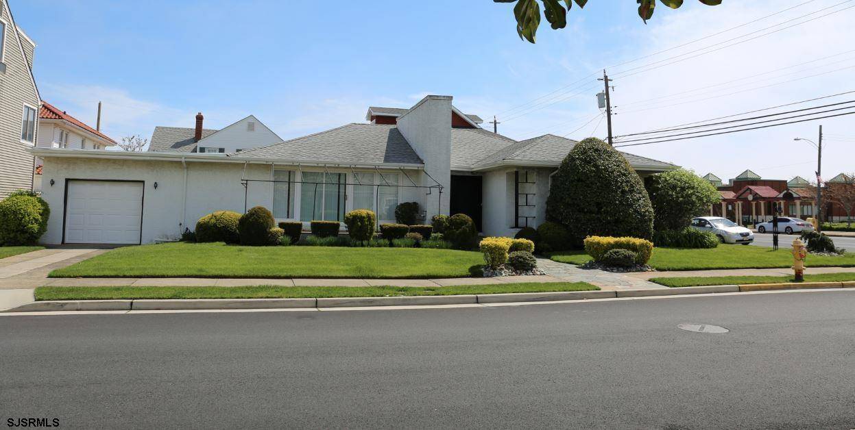 8111 Atlantic Street, Margate, NJ 08402