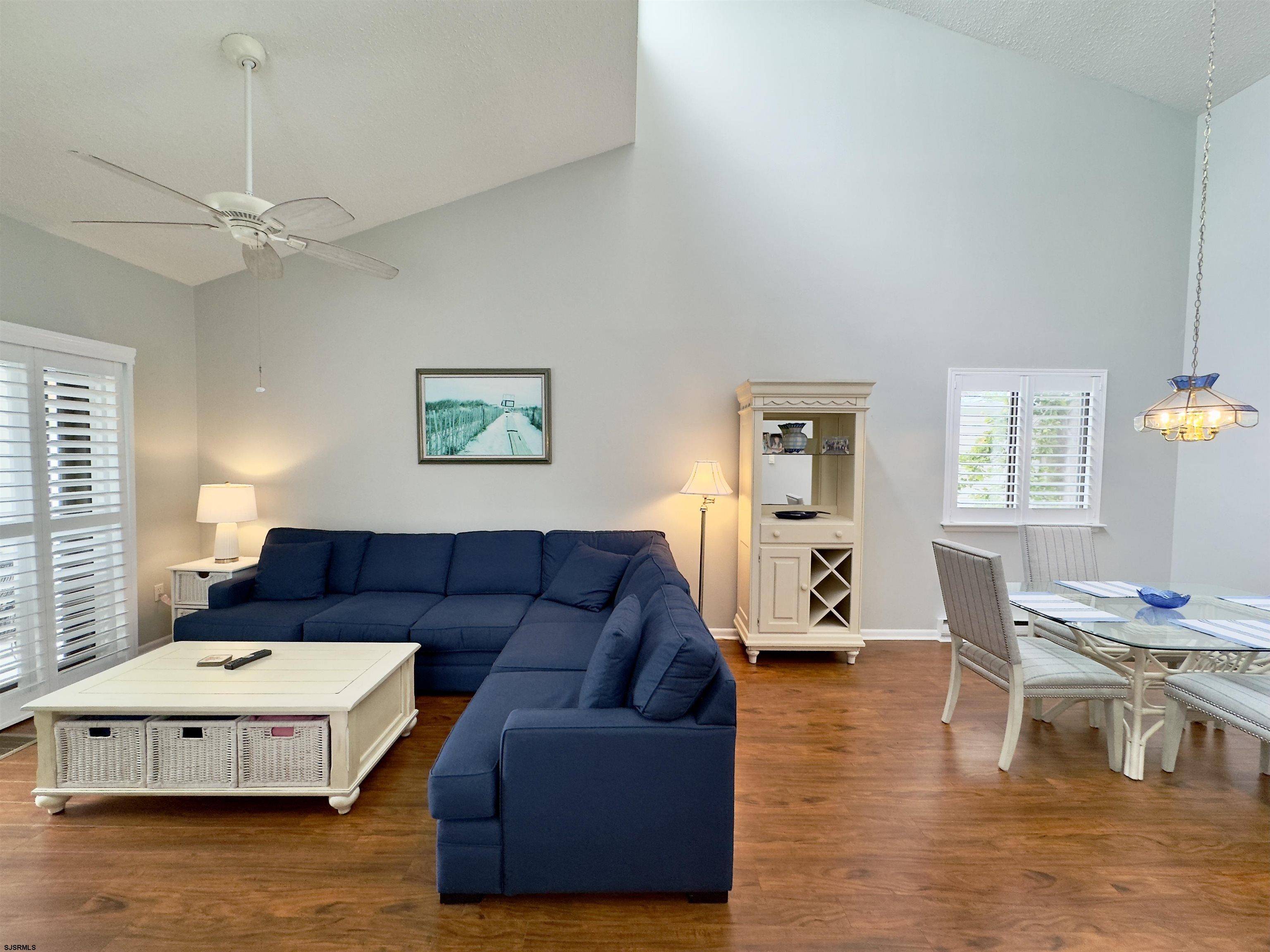 Ocean City, NJ 08226,120 S Inlet #120