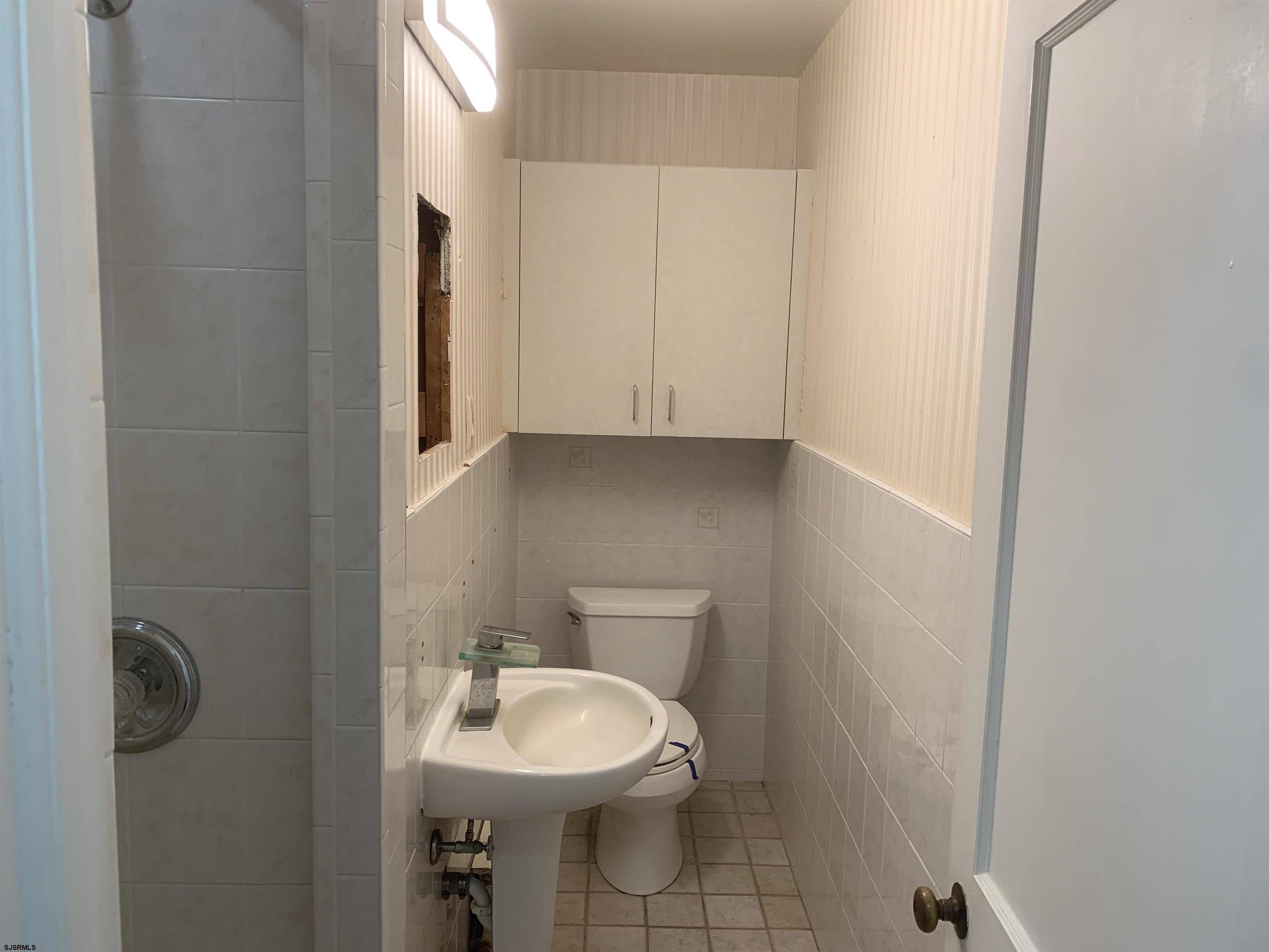 Linwood, NJ 08221,2 E Monroe Ave