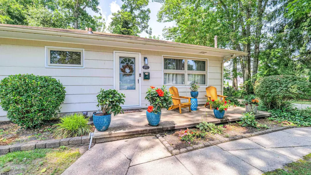 1017 Oak Ave, Linwood, NJ 08221
