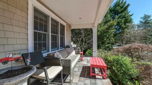 Linwood, NJ 08221,10 E Sunset Ave