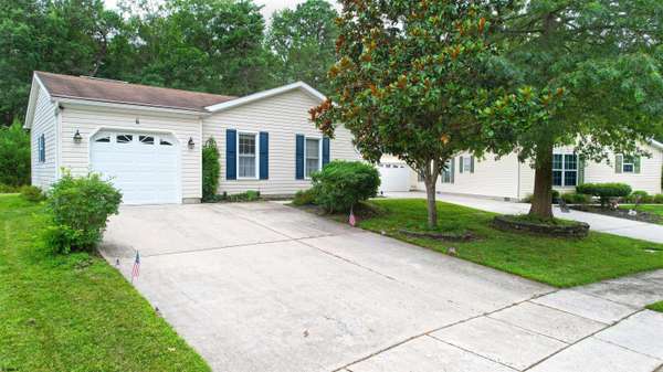 6 Knollwood Dr, Mays Landing, NJ 08330-0000