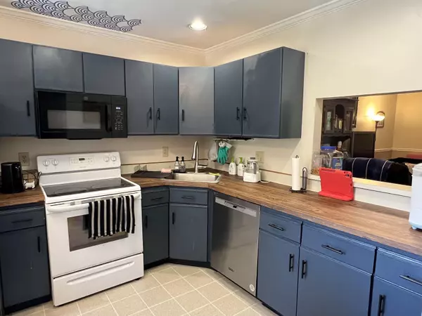 Mays Landing, NJ 08330-3310,2614 Canyon #2614