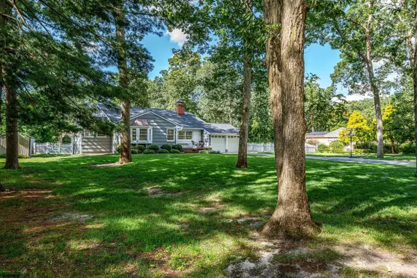 Northfield, NJ 08225,2524 Cedarbridge Road