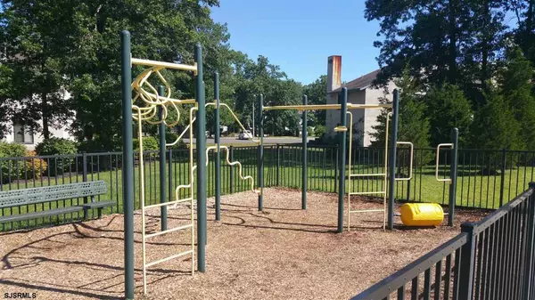 Galloway Township, NJ 08205,218 Beanfield Pl
