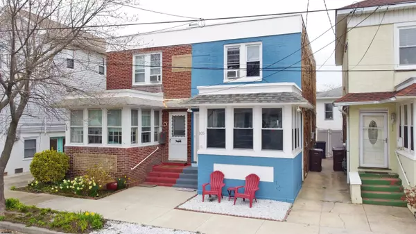 105 N Princeton Ave, Ventnor, NJ 08406
