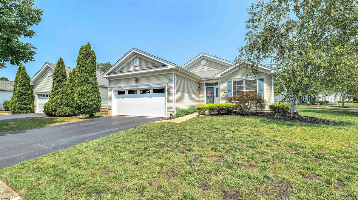 Galloway Township, NJ 08205,180 Southampton Dr