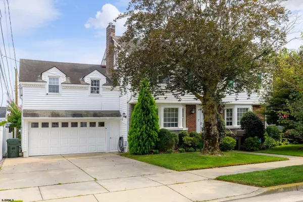 8702 Winchester Ave Ave, Margate, NJ 08402