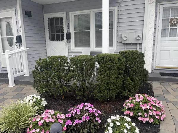 Ocean City, NJ 08226,16 W 11th #A5