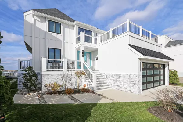 Margate, NJ 08402,8407 Wellington Ave