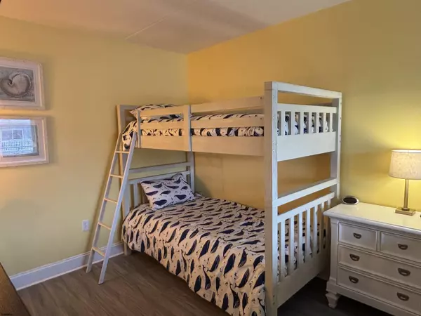 Ocean City, NJ 08226,900 Wesley #210