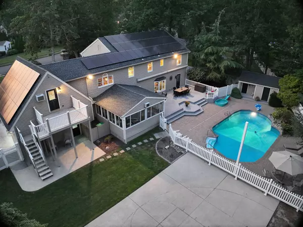 316 Knollwood Dr, Egg Harbor Township, NJ 08234