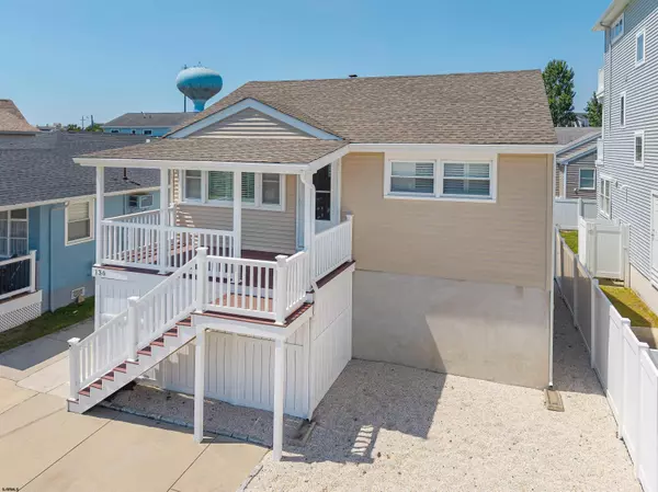 136 11th St S, Brigantine, NJ 08203
