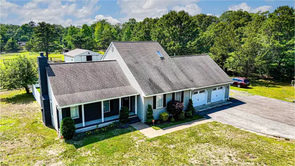 1 Villanova Ct, Egg Harbor Township, NJ 08234