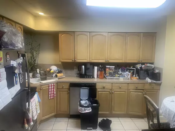 Pleasantville, NJ 08232,17 cresson woods #17