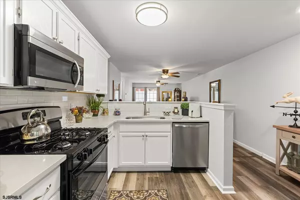 Mays Landing, NJ 08330,1525 Thomas Jefferson Ct #1525