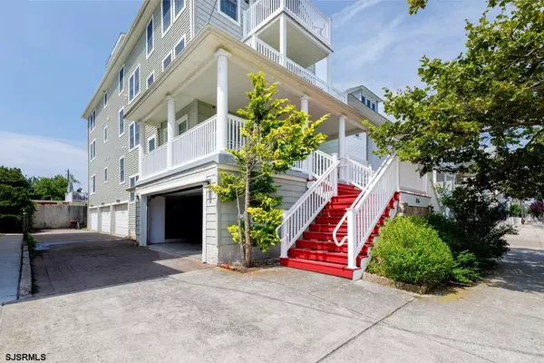816 E 6th St, Unit 1, Ocean City, NJ 08226
