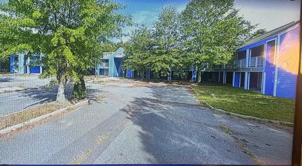 2580 Tilton Rd Ave, Egg Harbor Township, NJ 08234