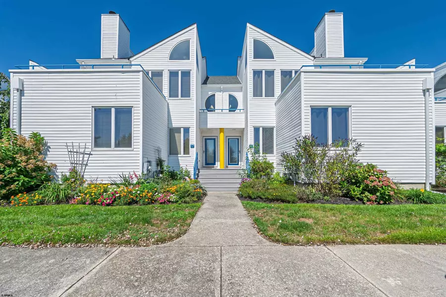 517 Lagoon Blvd, Brigantine, NJ 08203