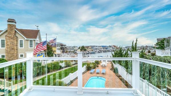 112 W Atlantic Blvd, Ocean City, NJ 08226