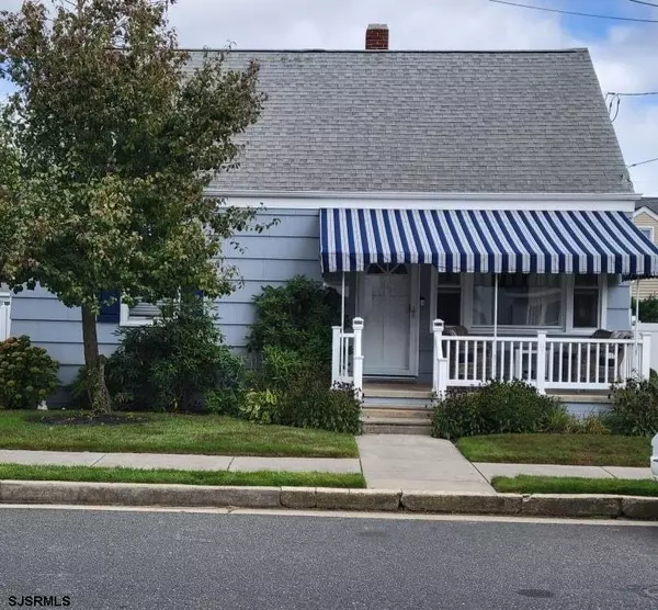 209 N Granville Ave, Margate, NJ 08402