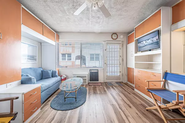 Atlantic City, NJ 08401,3501 Boardwalk B-125 #B-125