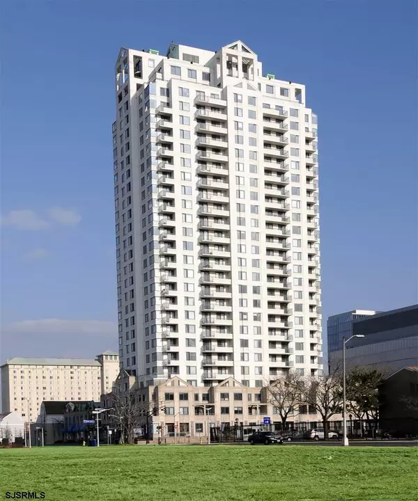 526 Pacific Ave, Atlantic City, NJ 08401