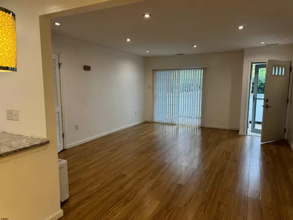 Egg Harbor Township, NJ 08234,71 Heather Croft #71