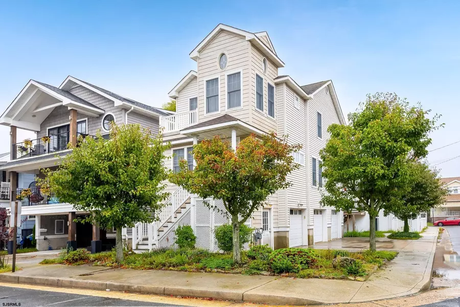 3 N Vassar Sq Square, Ventnor, NJ 08406