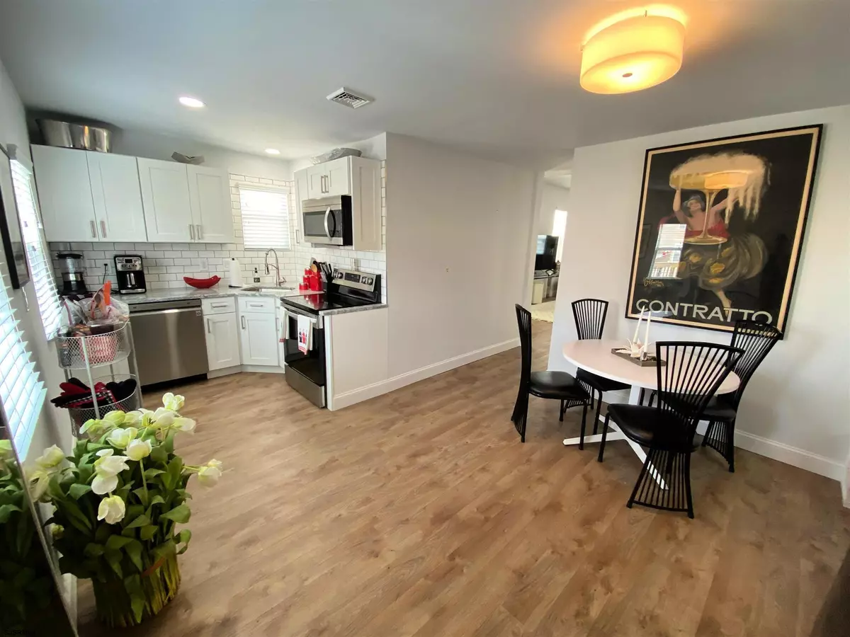 Margate, NJ 08402,9313 Ventnor Ave