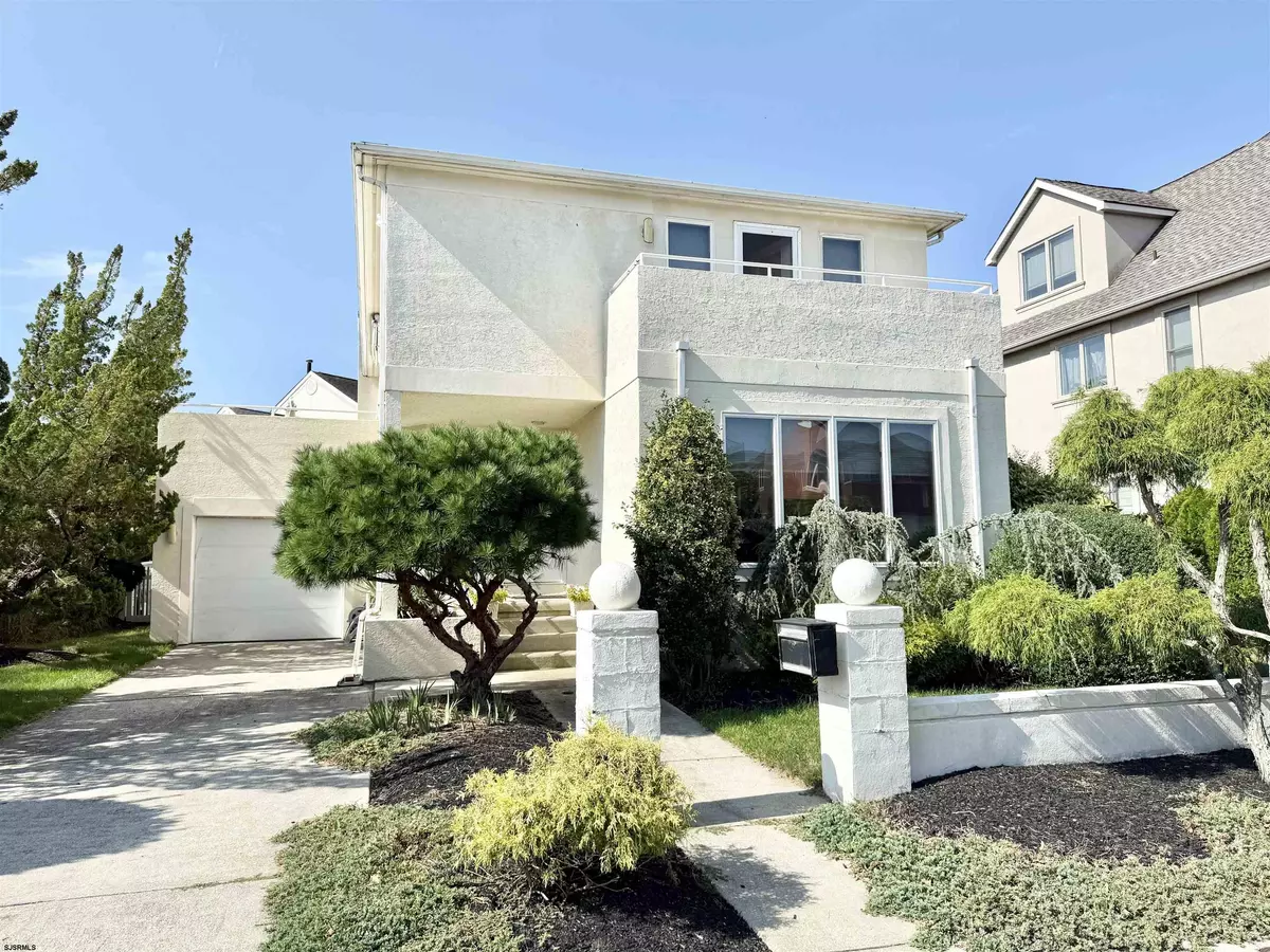 Margate, NJ 08402,6 Bayside Ct