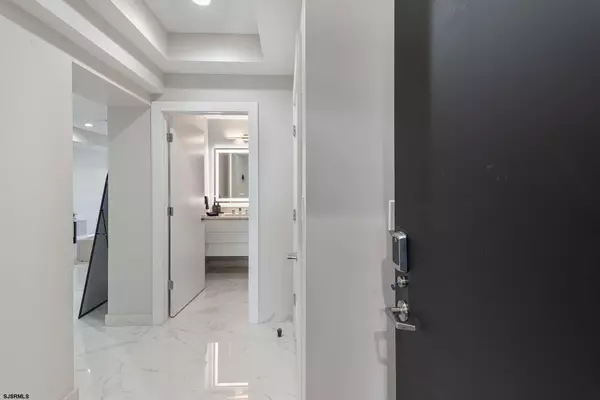 Ventnor, NJ 08406,5311 Atlantic Ave