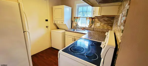 Northfield, NJ 08225,239 Roosevelt Ave Ave