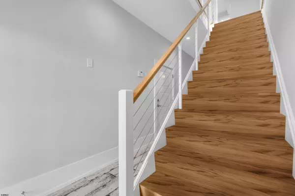 Strathmere, NJ 08248,117 Taylor Avenue