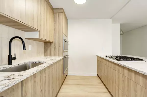 Atlantic City, NJ 08401,101 S Plaza Place