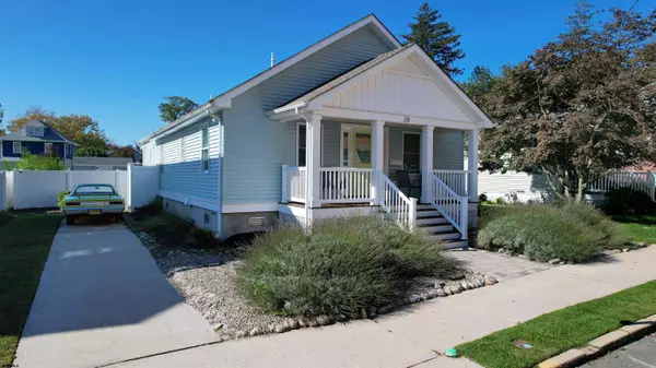 28 E New York Ave, Somers Point, NJ 08244