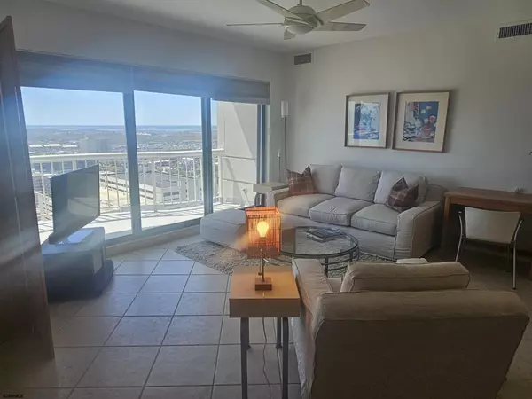 Atlantic City, NJ 08401,3101 Boardwalk #2409-2