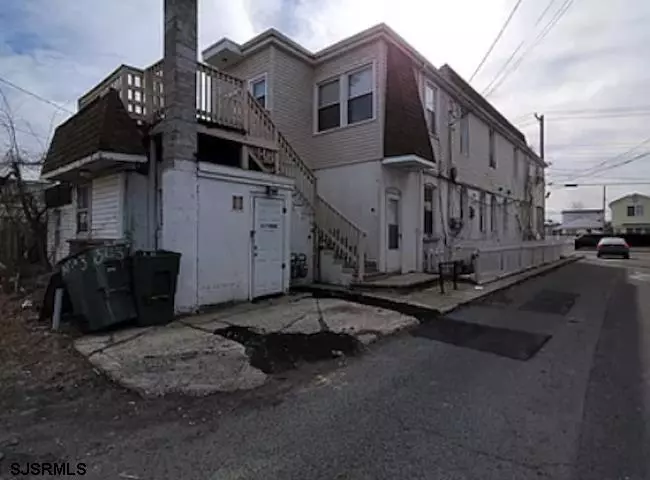 543 N Trenton Ave, Atlantic City, NJ 08401