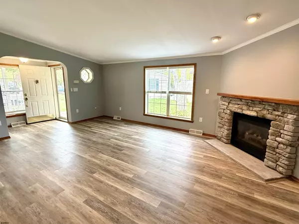 Mays Landing, NJ 08330,7 Cottonwood Ct