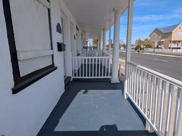 Atlantic City, NJ 08401,126 N Delaware Ave