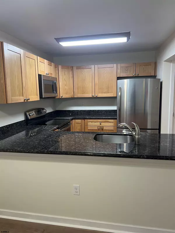 Egg Harbor Township, NJ 08234,383 Heather Croft #383