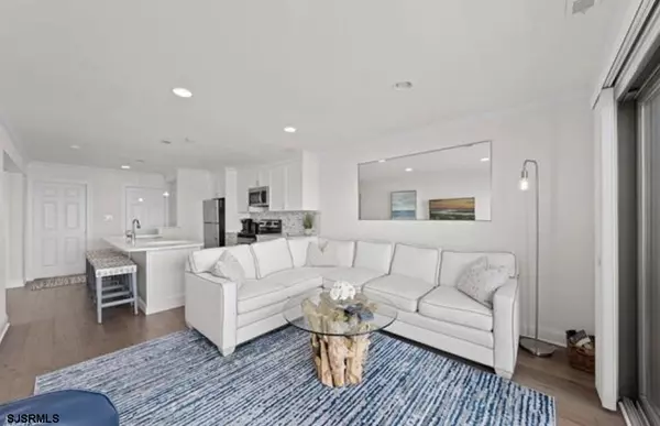 Stone Harbor, NJ 08247-0000,8201 Third #24