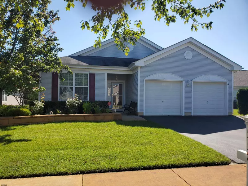 558 Yarmouth Ct, Galloway Township, NJ 08205