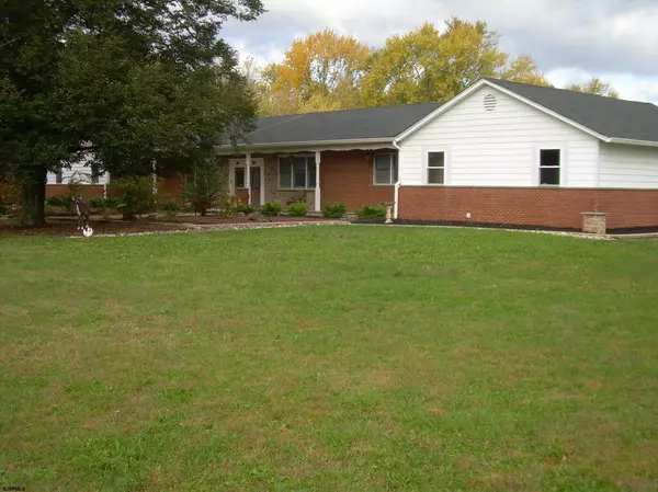 East Vineland, NJ 08360,5414 & 5418 CHESTNUT AVE